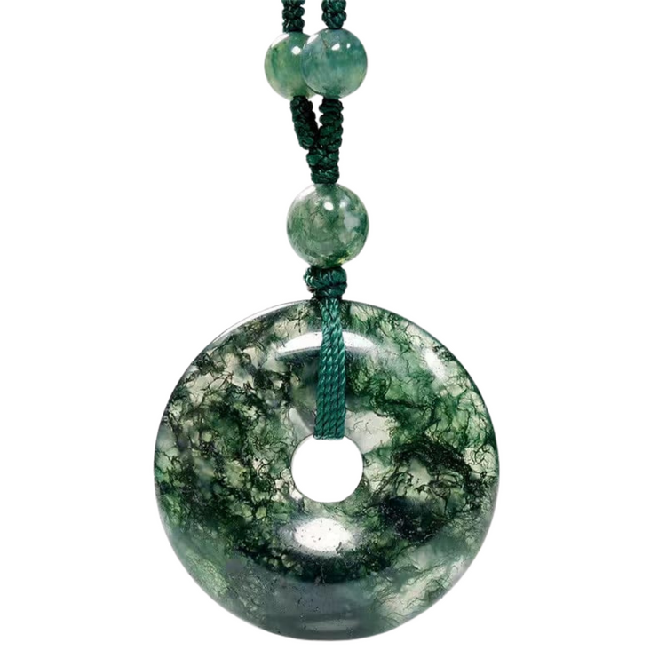 Verdant Eye – Amulet of Clarity and Stillness