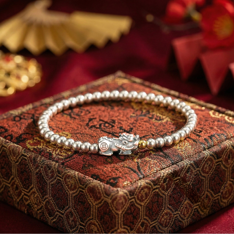 Prestige Dragon Wealth — Empress Gold Pixiu Bracelet